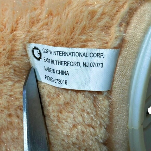 Goffa Animated Plush Dog Dances Lights Sings Rockin' Around the Christmas Tree - Picture 8 of 9